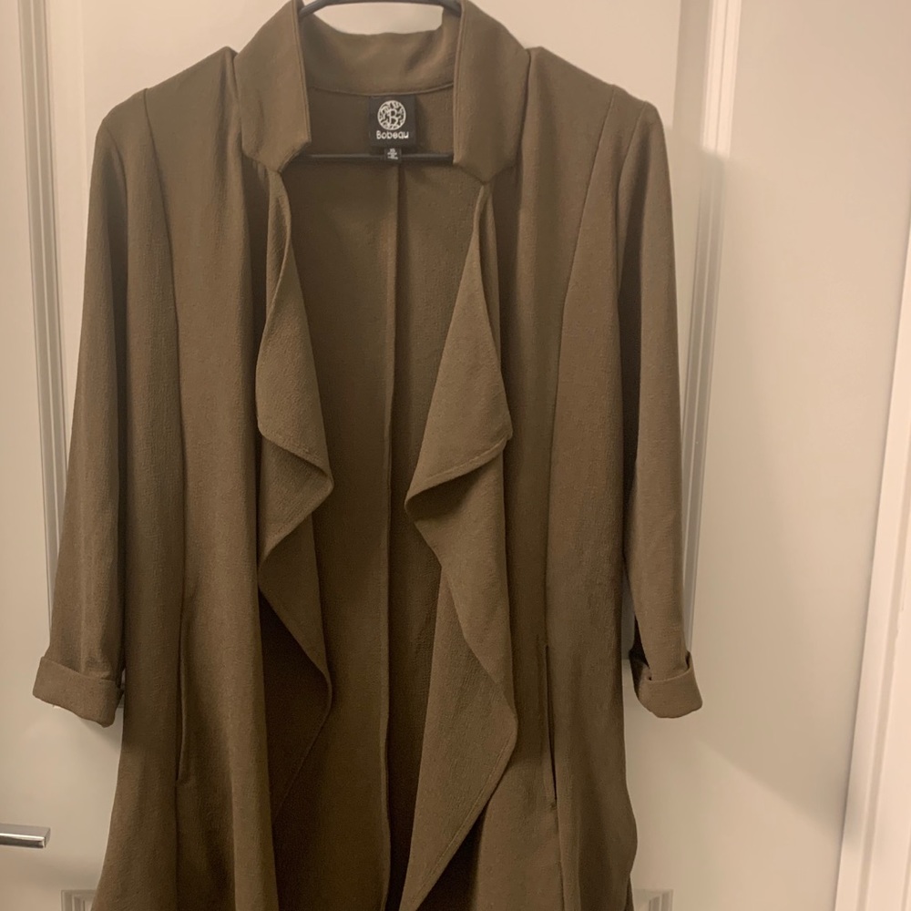 Bobeau olive green shawl